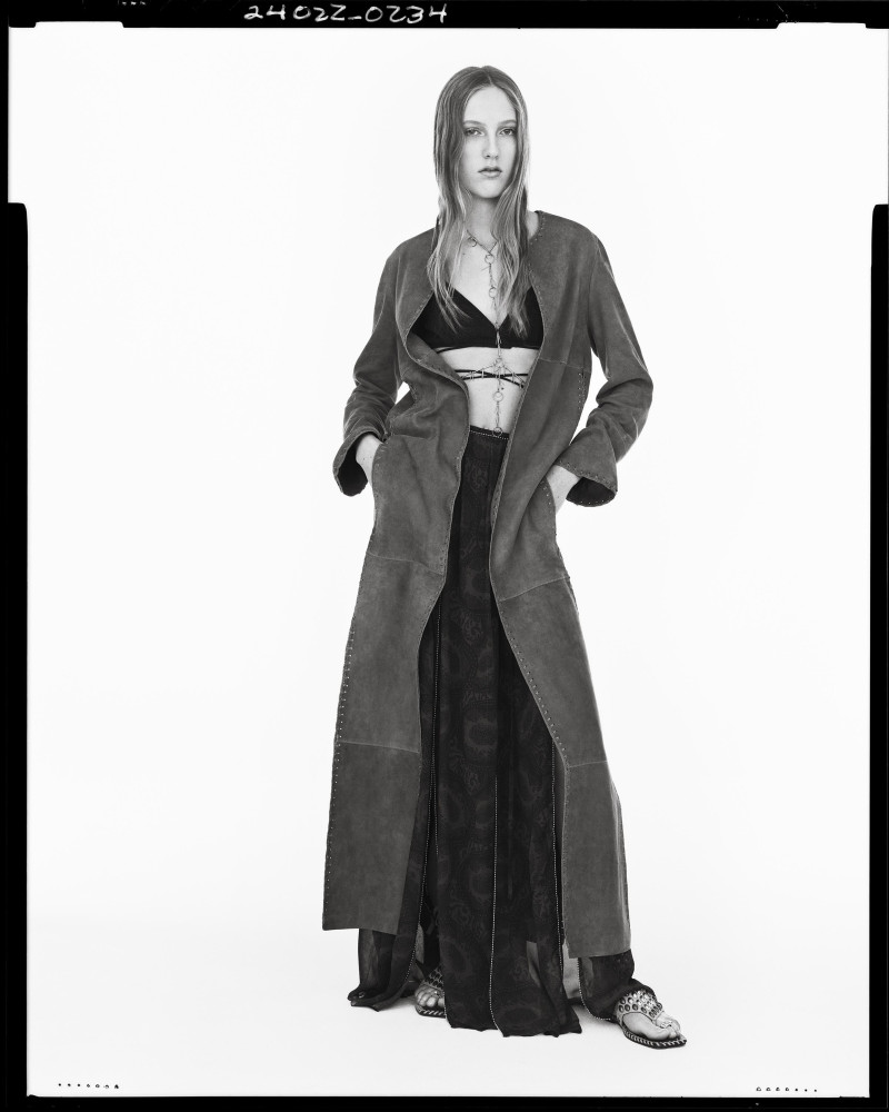 Zara advertisement for Spring/Summer 2025