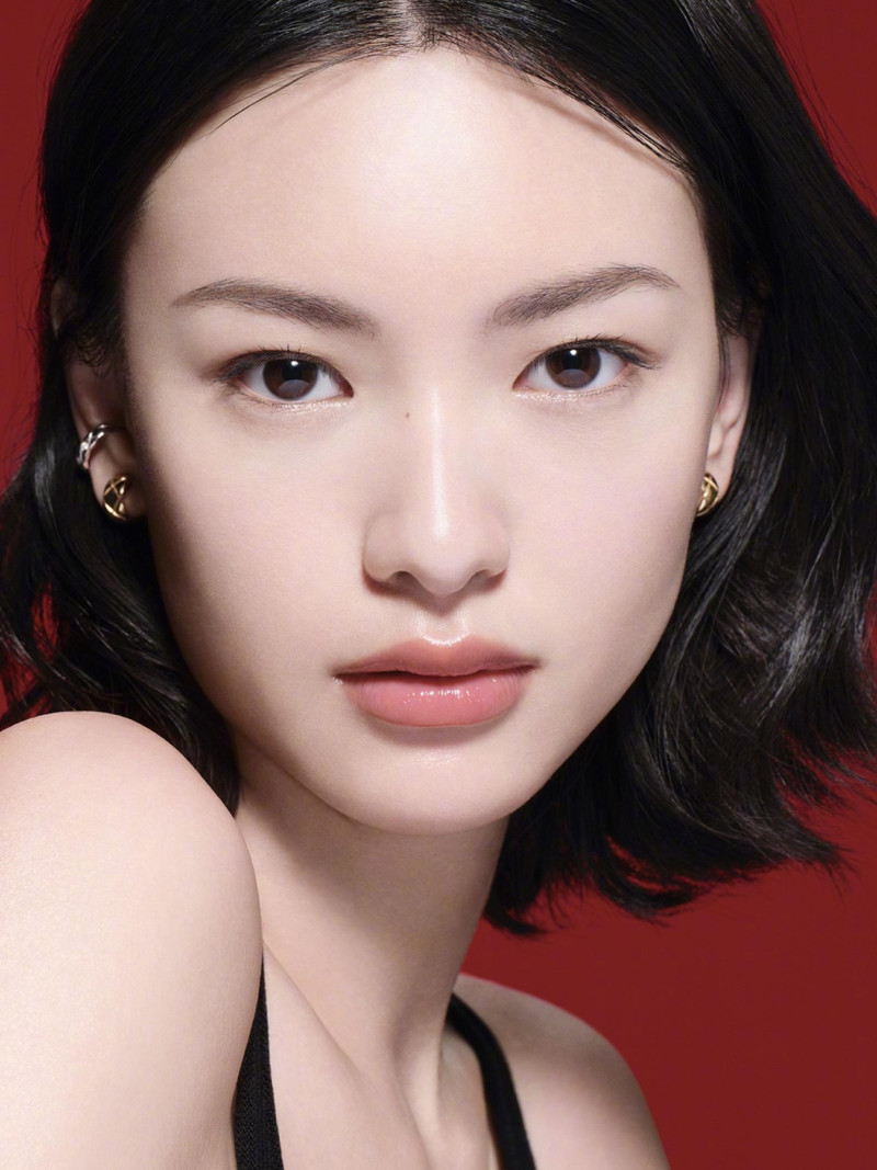 Chanel Beauty N°1 DE CHANEL new cream campaign advertisement for Pre-Spring 2025