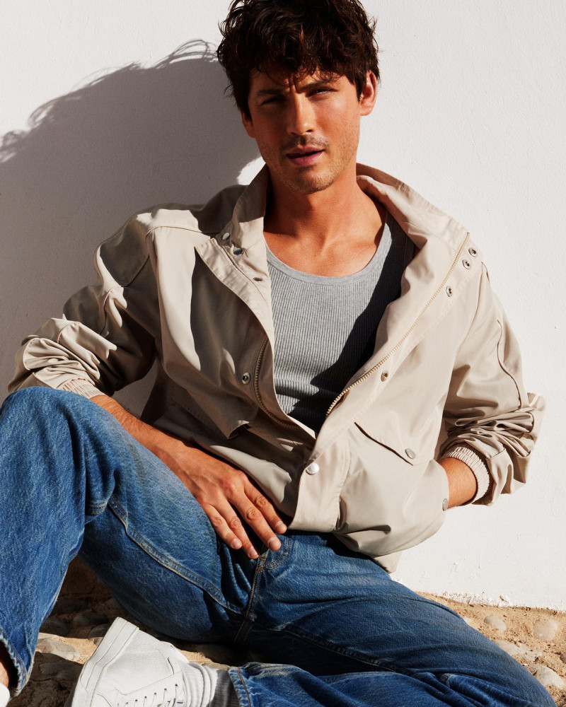 Michael Michael Kors advertisement for Spring/Summer 2025