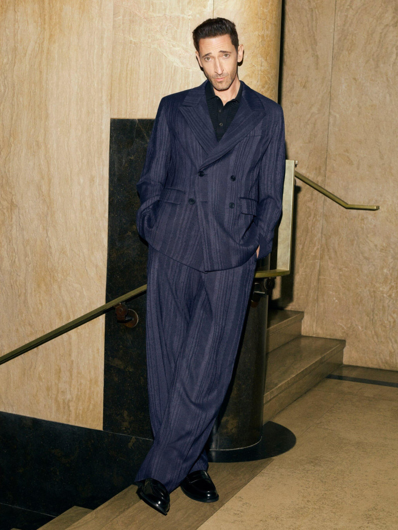 Cos Sweden advertisement for Spring/Summer 2025