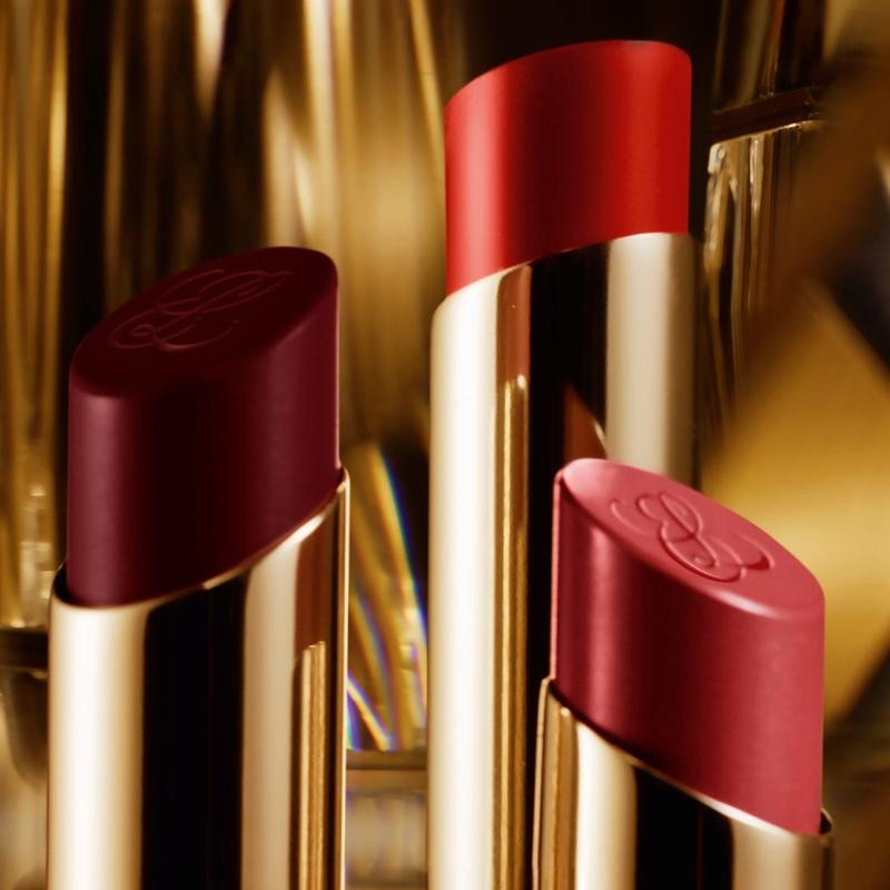 Estée Lauder Re-Nutriv The Diamond Serum Lipcolor advertisement for Spring/Summer 2024