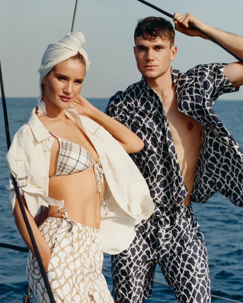Rosie Huntington-Whiteley featured in  the Burberry advertisement for Spring/Summer 2025