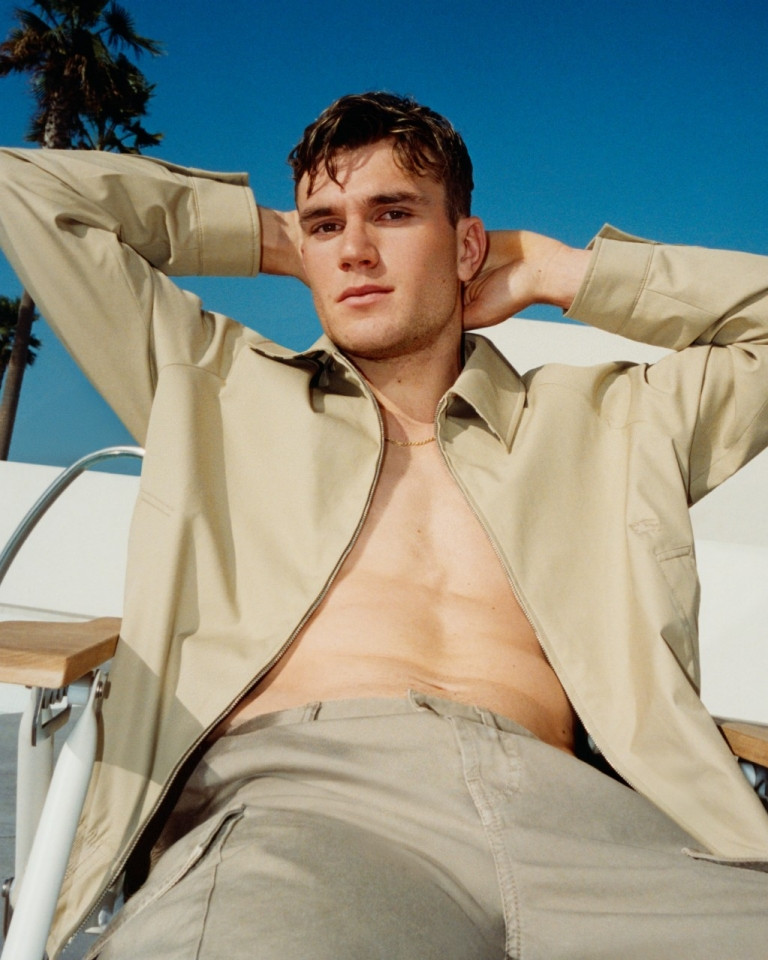 Burberry advertisement for Spring/Summer 2025
