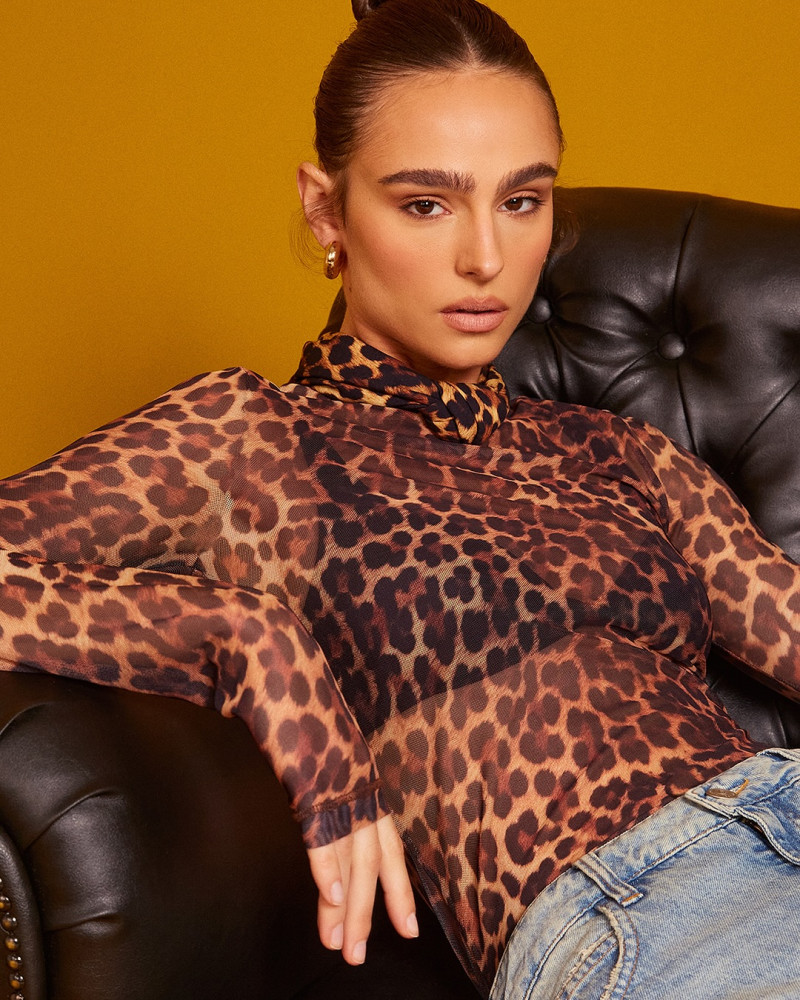 Colcci advertisement for Pre-Fall 2025