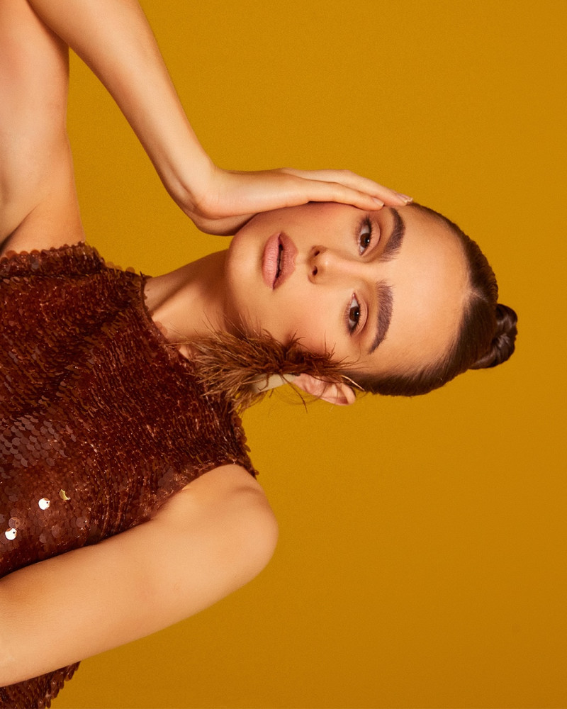 Colcci advertisement for Pre-Fall 2025