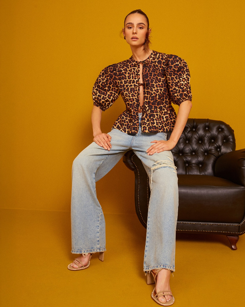 Colcci advertisement for Pre-Fall 2025