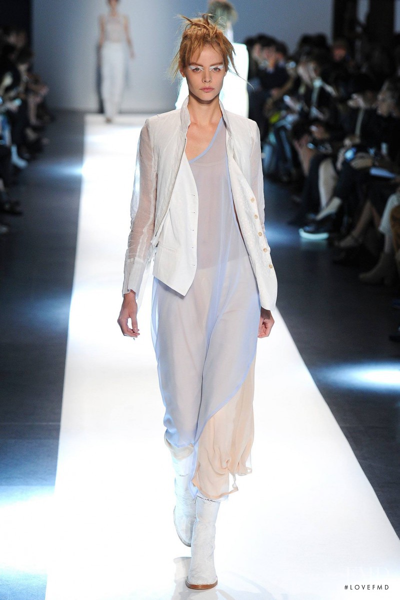 Ann Demeulemeester fashion show for Spring/Summer 2015