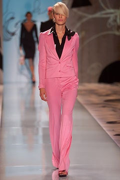 Cacharel fashion show for Spring/Summer 2002