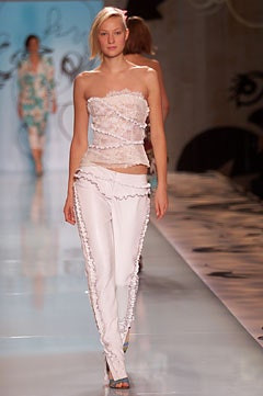 Cacharel fashion show for Spring/Summer 2002