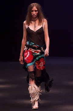 Clements Ribeiro fashion show for Spring/Summer 2002