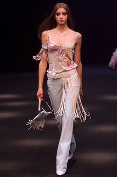 Clements Ribeiro fashion show for Spring/Summer 2002