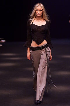 Clements Ribeiro fashion show for Spring/Summer 2002