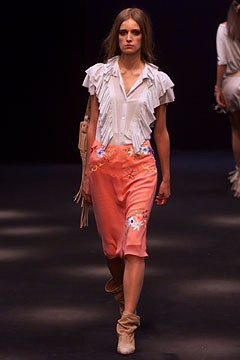 Clements Ribeiro fashion show for Spring/Summer 2002