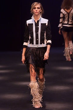 Clements Ribeiro fashion show for Spring/Summer 2002