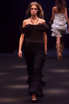 Clements Ribeiro fashion show for Spring/Summer 2002