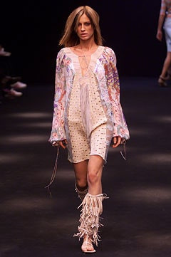 Clements Ribeiro fashion show for Spring/Summer 2002