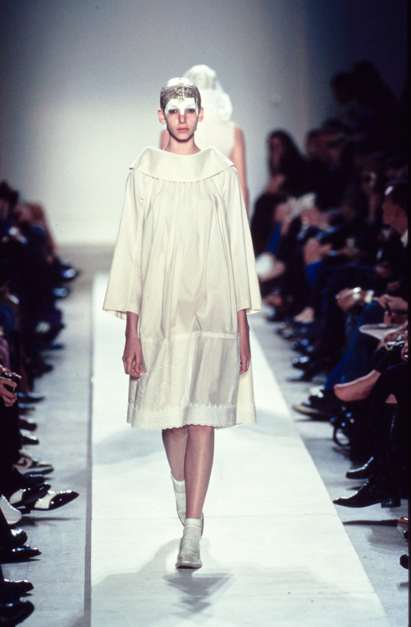 Comme Des Garcons fashion show for Spring/Summer 2002