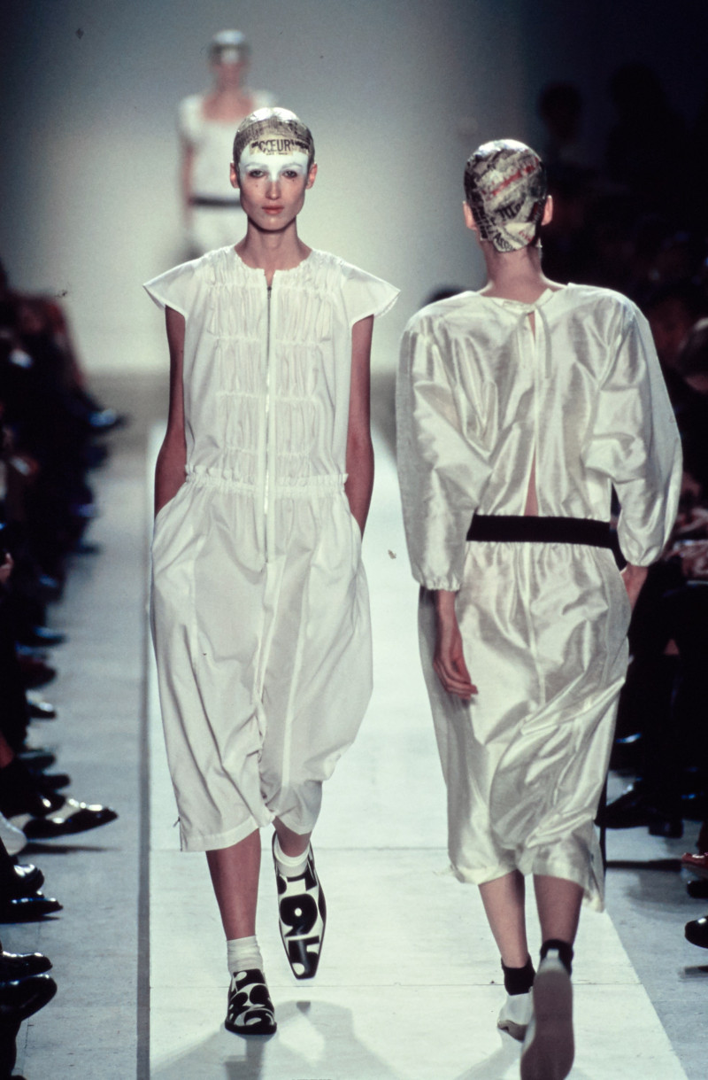 Comme Des Garcons fashion show for Spring/Summer 2002
