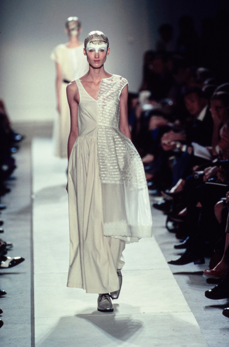 Comme Des Garcons fashion show for Spring/Summer 2002