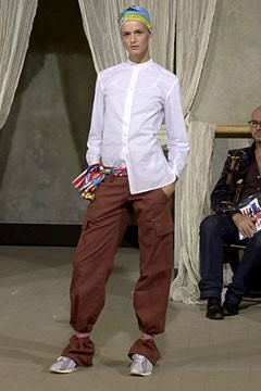 D&G fashion show for Spring/Summer 2002