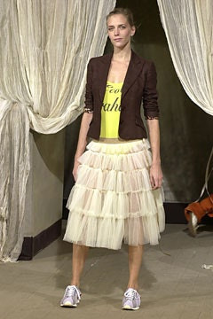 D&G fashion show for Spring/Summer 2002