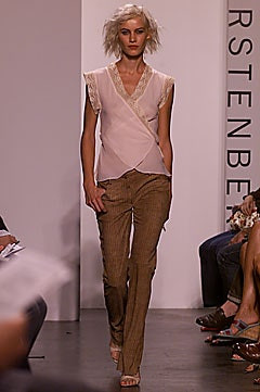 Diane Von Furstenberg fashion show for Spring/Summer 2002