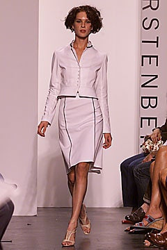 Diane Von Furstenberg fashion show for Spring/Summer 2002