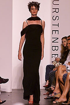 Diane Von Furstenberg fashion show for Spring/Summer 2002