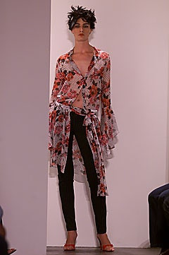 Diane Von Furstenberg fashion show for Spring/Summer 2002