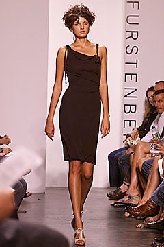 Diane Von Furstenberg fashion show for Spring/Summer 2002