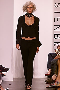 Diane Von Furstenberg fashion show for Spring/Summer 2002