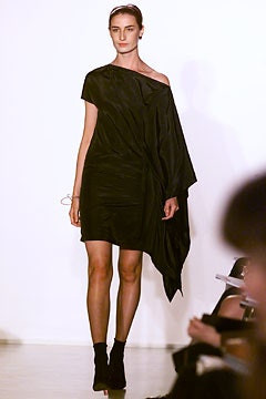Donna Karan New York fashion show for Spring/Summer 2002