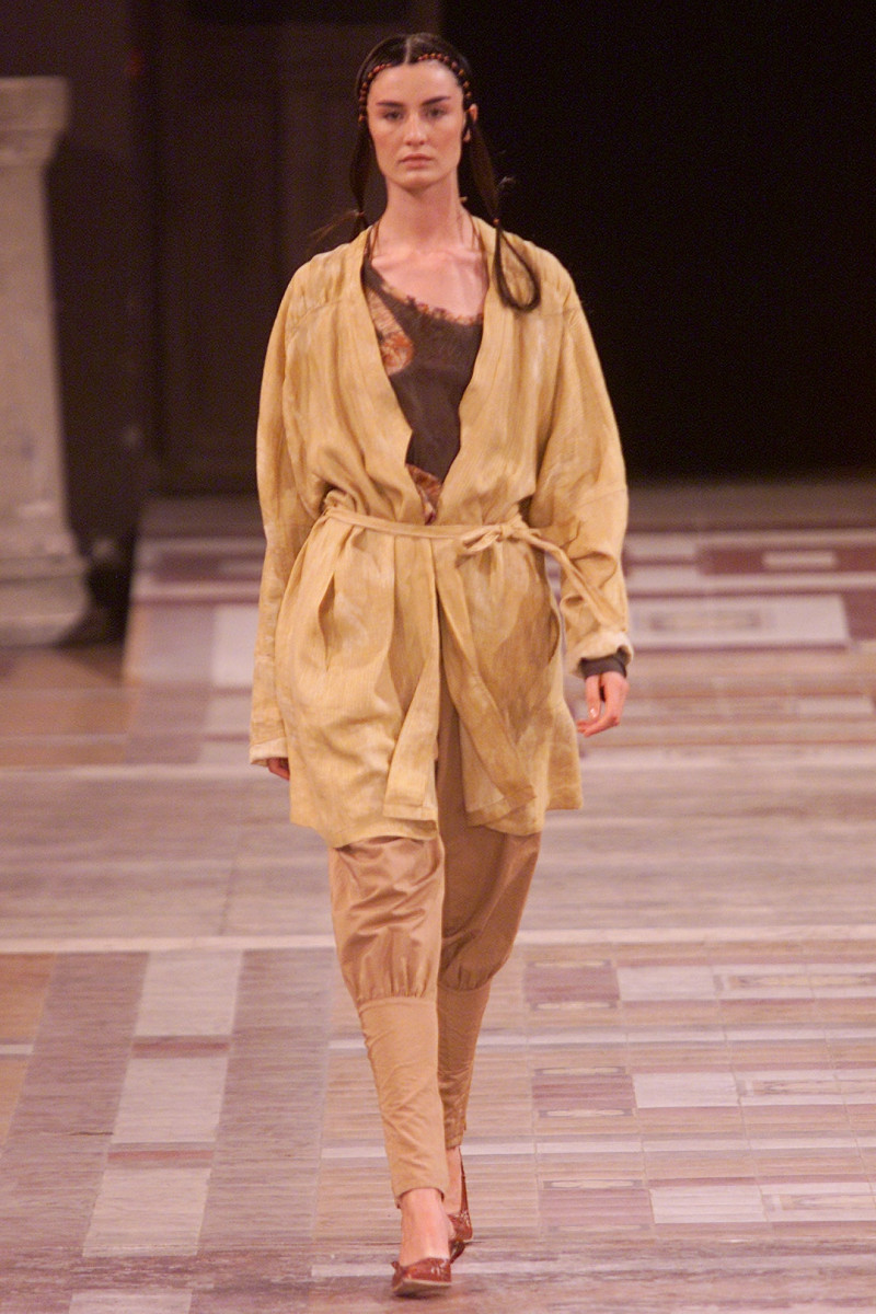 Dries van Noten fashion show for Spring/Summer 2002