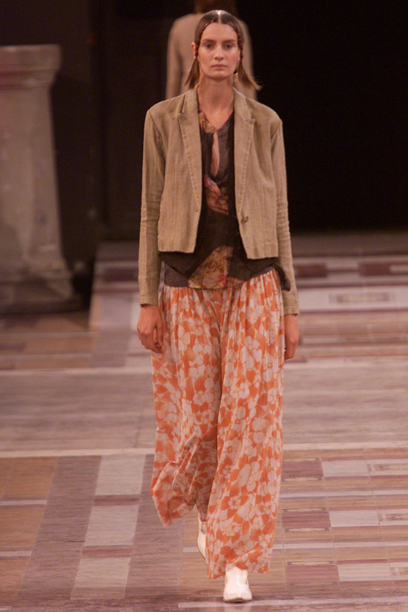 Dries van Noten fashion show for Spring/Summer 2002