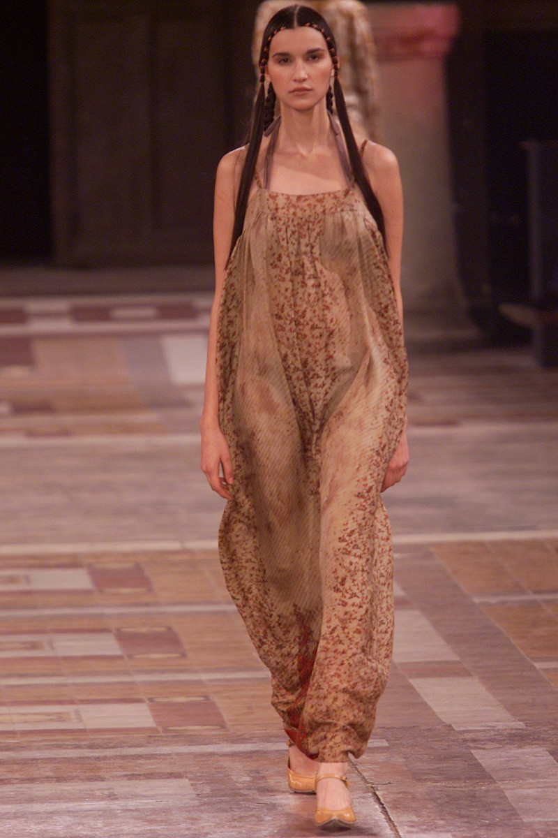 Dries van Noten fashion show for Spring/Summer 2002
