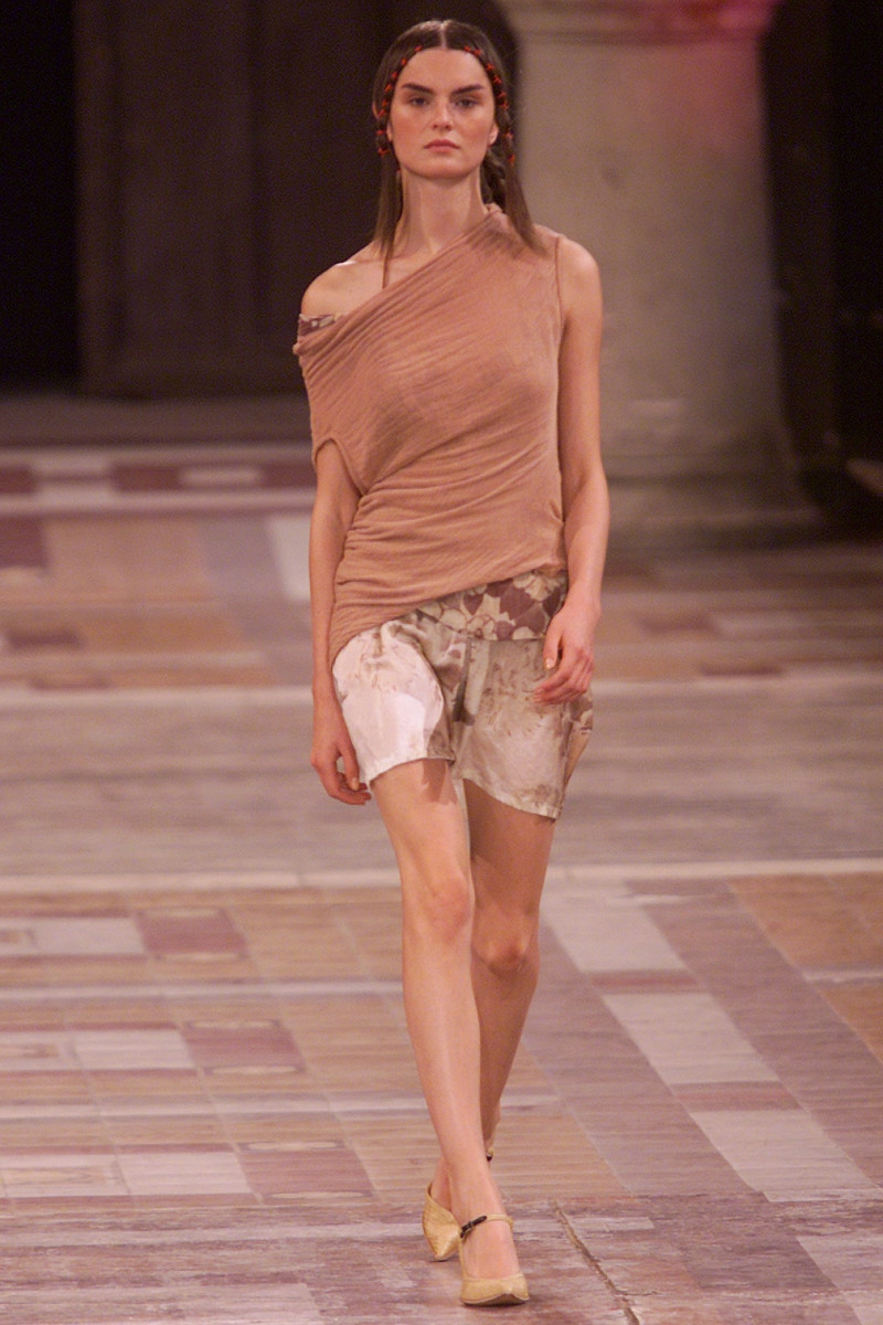 Dries van Noten fashion show for Spring/Summer 2002