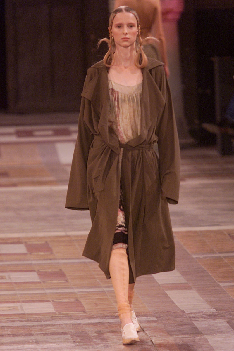 Dries van Noten fashion show for Spring/Summer 2002