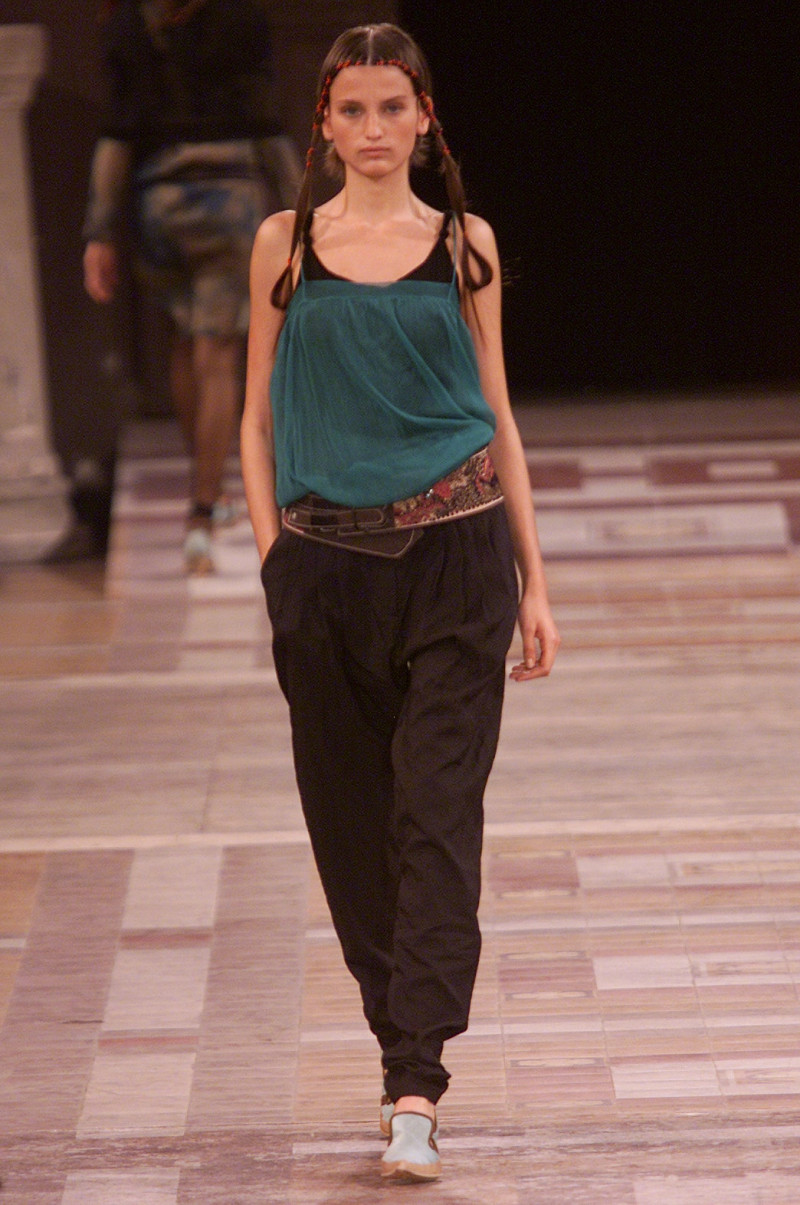 Dries van Noten fashion show for Spring/Summer 2002