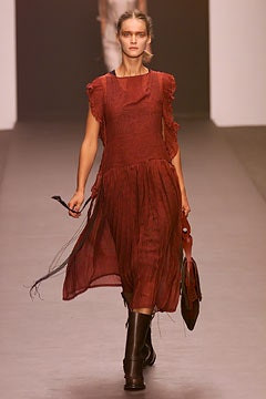 Fendi fashion show for Spring/Summer 2002