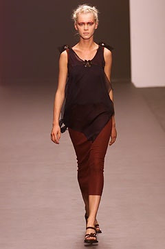 Fendi fashion show for Spring/Summer 2002