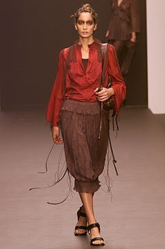Fendi fashion show for Spring/Summer 2002