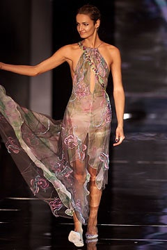 Giorgio Armani fashion show for Spring/Summer 2002