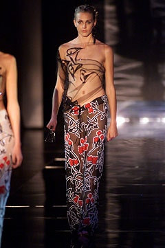 Giorgio Armani fashion show for Spring/Summer 2002