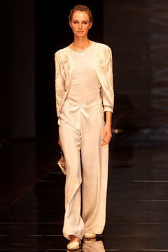 Giorgio Armani fashion show for Spring/Summer 2002