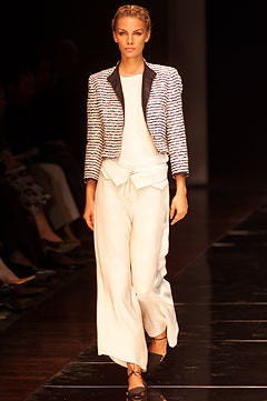 Giorgio Armani fashion show for Spring/Summer 2002
