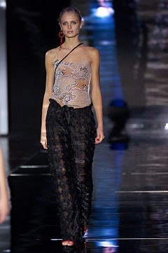 Giorgio Armani fashion show for Spring/Summer 2002
