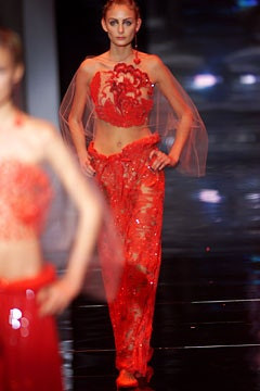 Giorgio Armani fashion show for Spring/Summer 2002