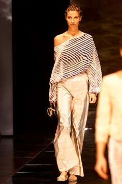 Giorgio Armani fashion show for Spring/Summer 2002