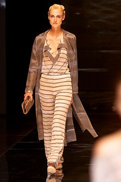 Giorgio Armani fashion show for Spring/Summer 2002