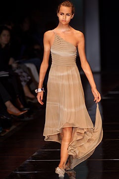 Giorgio Armani fashion show for Spring/Summer 2002
